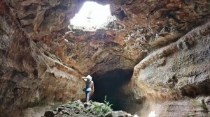 Lettie_Lava_Cave_Galapagos